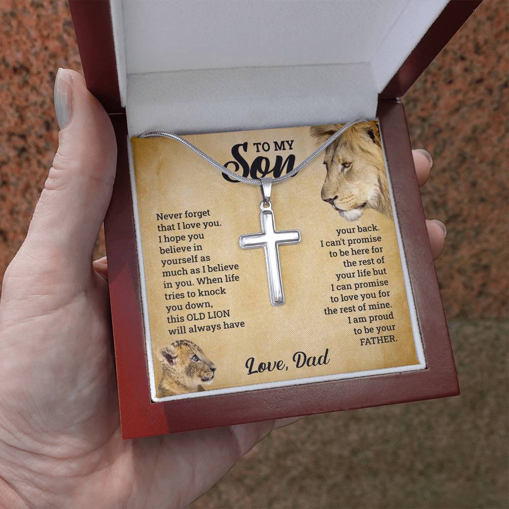 TO MY SON THIS OLD LION CROSS NECKLACE GIFT SET